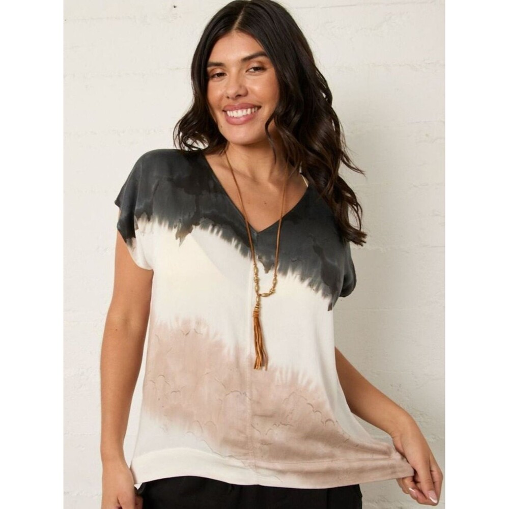 River + Sky Downtown Tee in Wolf Moon
